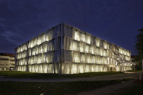Dominique Perrault: reforma del edificio ME en el EPFL de Lausana
