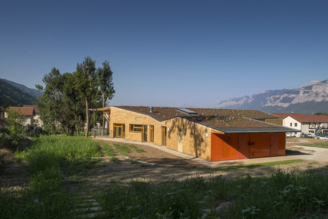 R2k architectes: Relais d'Assistance Maternelle en Tencin, Francia
