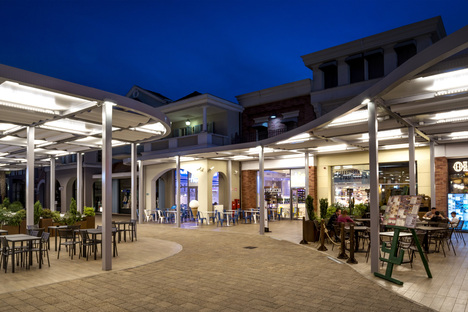 Lombardini22: Nueva entrada y Zona de Restaurantes en el Valmontone Outlet

