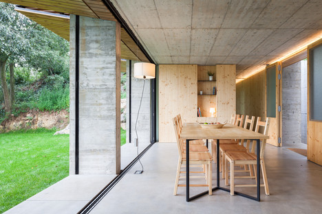 Arnau estudi d’arquitectura: casa Retina en Santa Pau, Girona 
