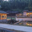 He Wei: Restauración de Shangping Village 
