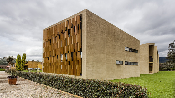 Taller de Arquitectura de Bogotá: centro preescolar San José en Cajicá
