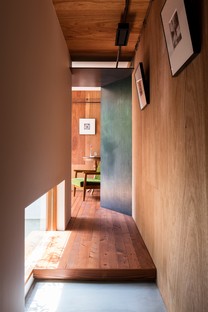 FORM/Kouichi Kimura Architects: Casa para un fotógrafo en Japón 
