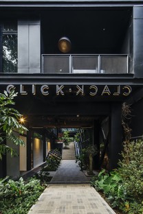 Plan:b arquitectos: Hotel Click Clack en Medellín
