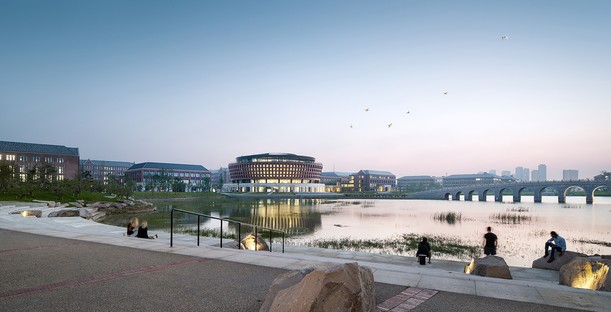 UAD presenta el campus internacional de la Zhejiang University en China 
