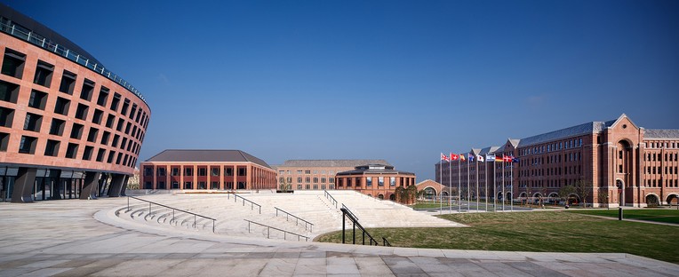 UAD presenta el campus internacional de la Zhejiang University en China 
