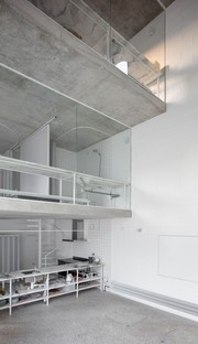 Bureau: Dodged house, casa de un arquitecto, en Lisboa
