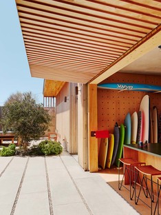 Surf House de Feldman Architecture
