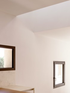 Noname Studio: Villa en un olivar en Carovigno, Brindisi
