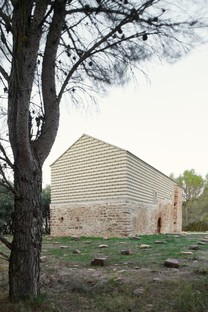 Sebastián Arquitectos: restauración de la ermita de San Juan de Ruesta
