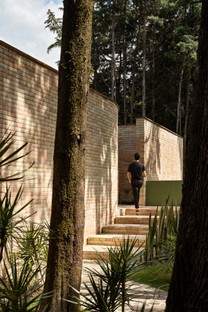 LANZA Atelier: Jajalpa, o casa del bosque, en Ocoyoacac, México
