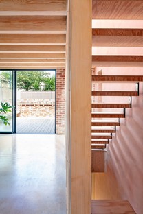 McMahon Architecture: Casa en el barrio de Leyton, Londres
