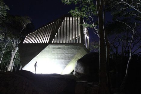 BNKR: Sunset chapel en Acapulco
