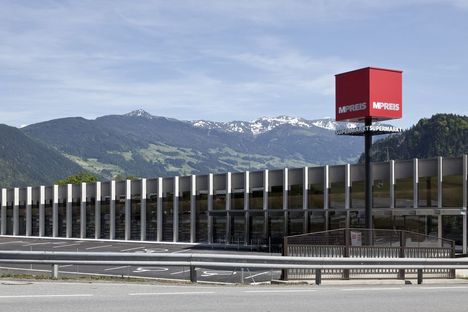 Fügenschuh: supermercado MPreis en Wiesing

