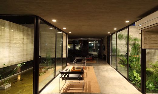 BAK: Casa para arquitectos en Ituzaingó
