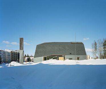 Lassila Hirvilammi: iglesia en Jyväskylä

