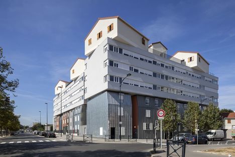 François: “Urban college”, viviendas sociales en Francia
