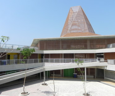 Mazzanti realiza el nuevo colegio de Pies Descalzos en Cartagena
