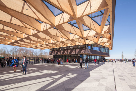 
	Estructura de madera para la nueva entrada del Keukenhof Garden - Mecanoo Architecten

