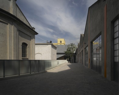 Plan maestro de la Fundación Prada de Milán de OMA Rem Koolhaas


