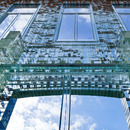Crystal House de MVRDV: una fachada de ladrillos de vidrio.
