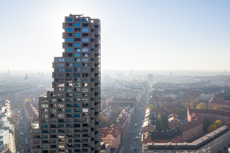 Una Torre de cemento en Estocolmo por OMA
