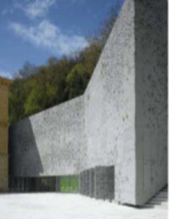 Fachada de aluminio fundido para el museo de Nieto y Sobejano, en San Sebastián
