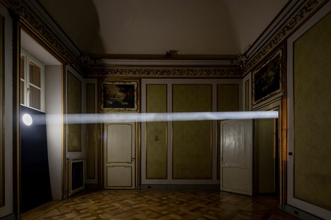 Emilio Ferro presenta Quantum, arte hecha de luz
